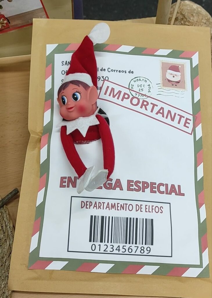 Carta, sobre y certificado adopción elfo